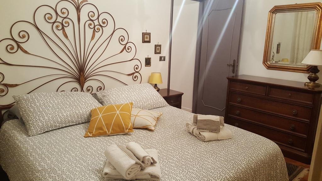 Granny'S House Appartement Lucca Buitenkant foto